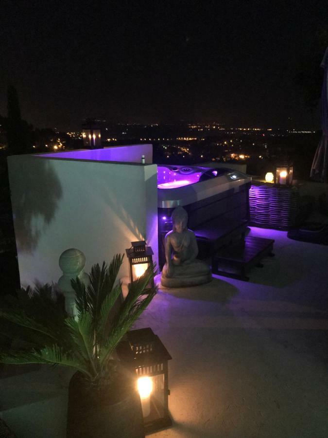 Hotel Bastide De La Joie De Vivre Hyères Exteriér fotografie